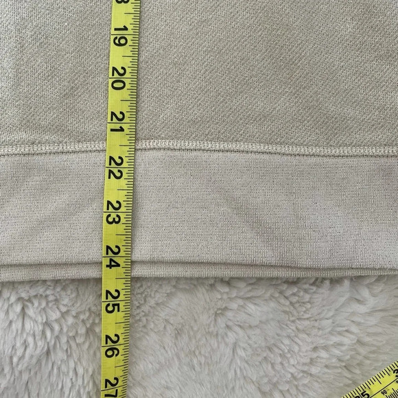 American Eagle Cream & Gold Metallic Sparkle Pullover Sweatshirt Small Women’s - Picture 9 of 12